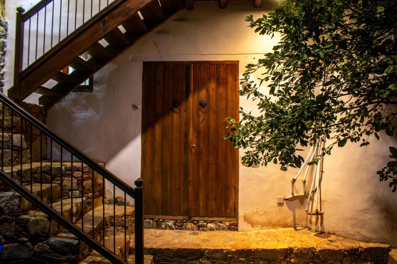 卡科佩特里亚Αρχοντικό Αλεξάνδρου别墅 外观 照片